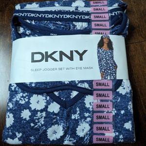 New DKNY Women's 3-Piece Lightweight Soft Sleep Jogger Lounge Set w/ Eye Mask Sm
